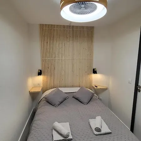 Appartement Bord De 4 Pers / 2 Piscines