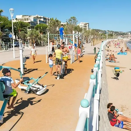 Bord De 4 Pers / 2 Piscines Апартаменты Канны